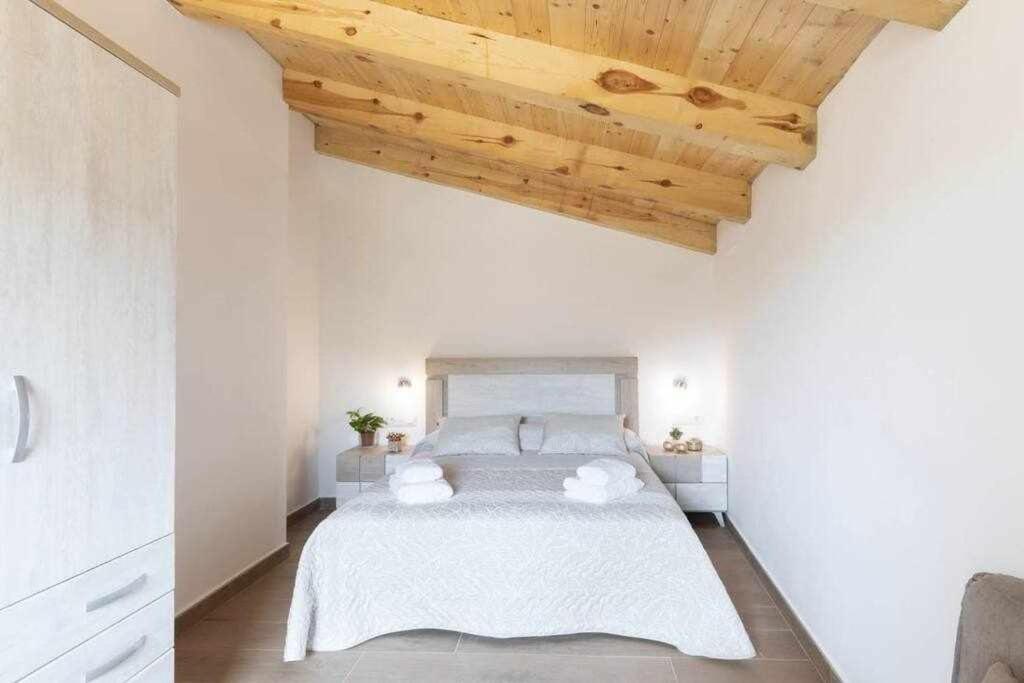 Apartamentos El Mirador Villarroya de los Pinares Luaran gambar