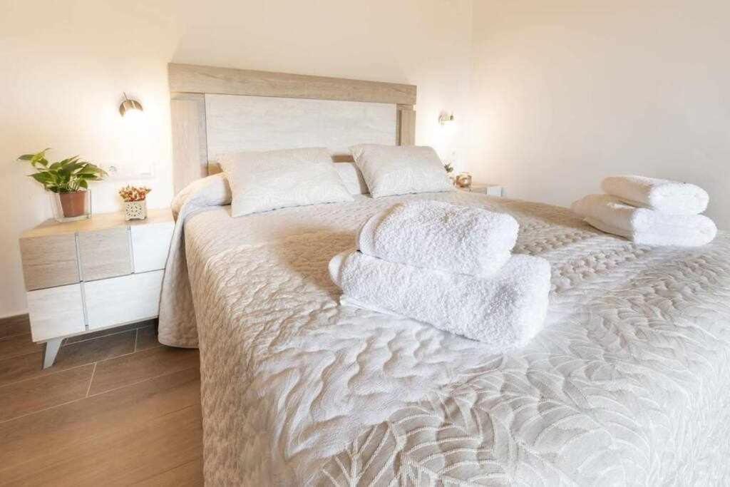 Apartamentos El Mirador Villarroya de los Pinares Luaran gambar